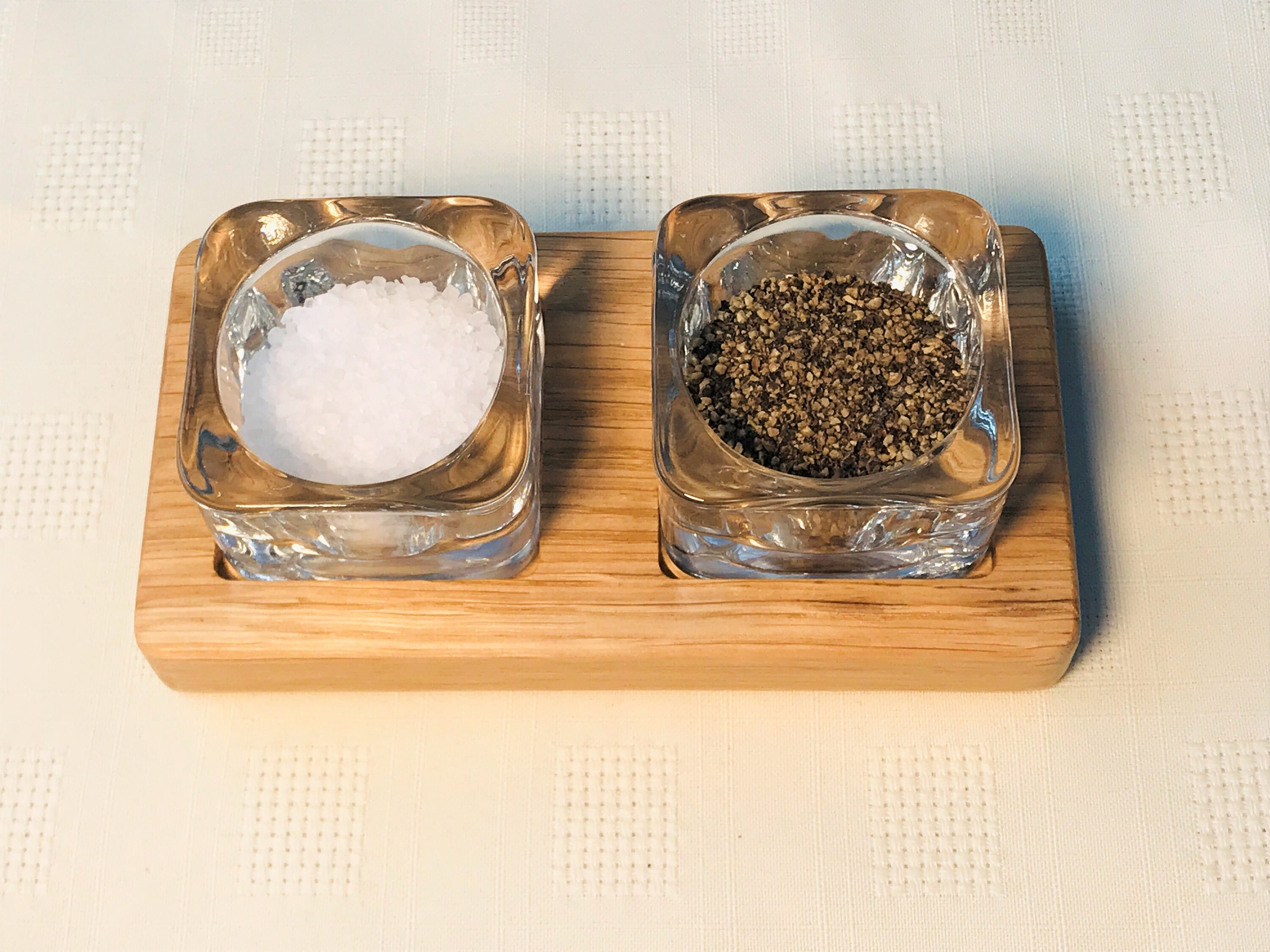 Solid Oak Salt and Pepper Pinch Pots Set - Etsy UK