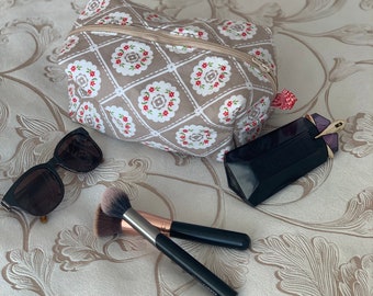 Cosmetic bag toiletry bag toiletry bag bag
