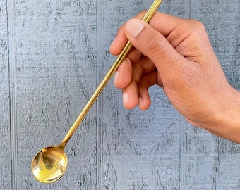 Long Handle Tea Coffee Spoon, Gold Teaspoon for Cocktail Stirring, Dessert Spoon For Home, Kitchen, or Restaurant, Mixing (Gold, 9.5 Inches)