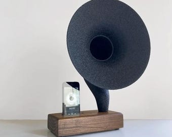 Acoustic iPhone Speaker, Gramophone iPhone Passive Speaker, Vintage Home Decor