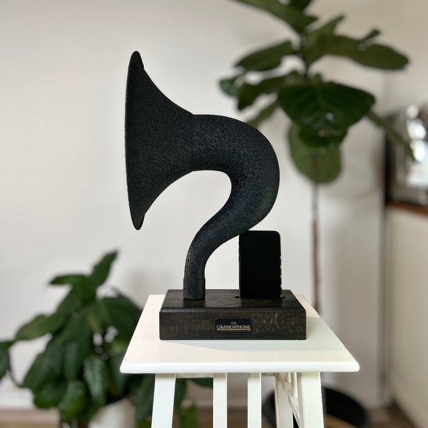 Gift for New Home, Acoustic iPhone Speaker, Gramophone iPhone Passive Speaker, Office Valentine Home Decor Valentine Gift for Him, Home Gift