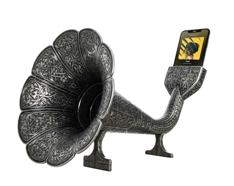 Gramophone iPhone Passivlautsprecher, handgefertigte Wohndekoration, Muttertagsgeschenk, akustischer Iphone-Verstärker, iPhone Kupferlautsprecher, handgefertigtes Geschenk Bild 9