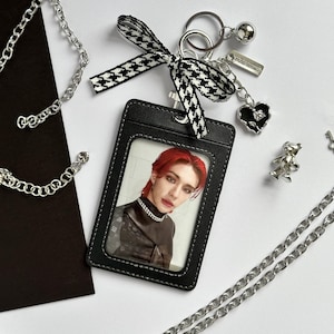 Portafoto Kpop con ciondolo portachiavi a nastro per badge identificativo