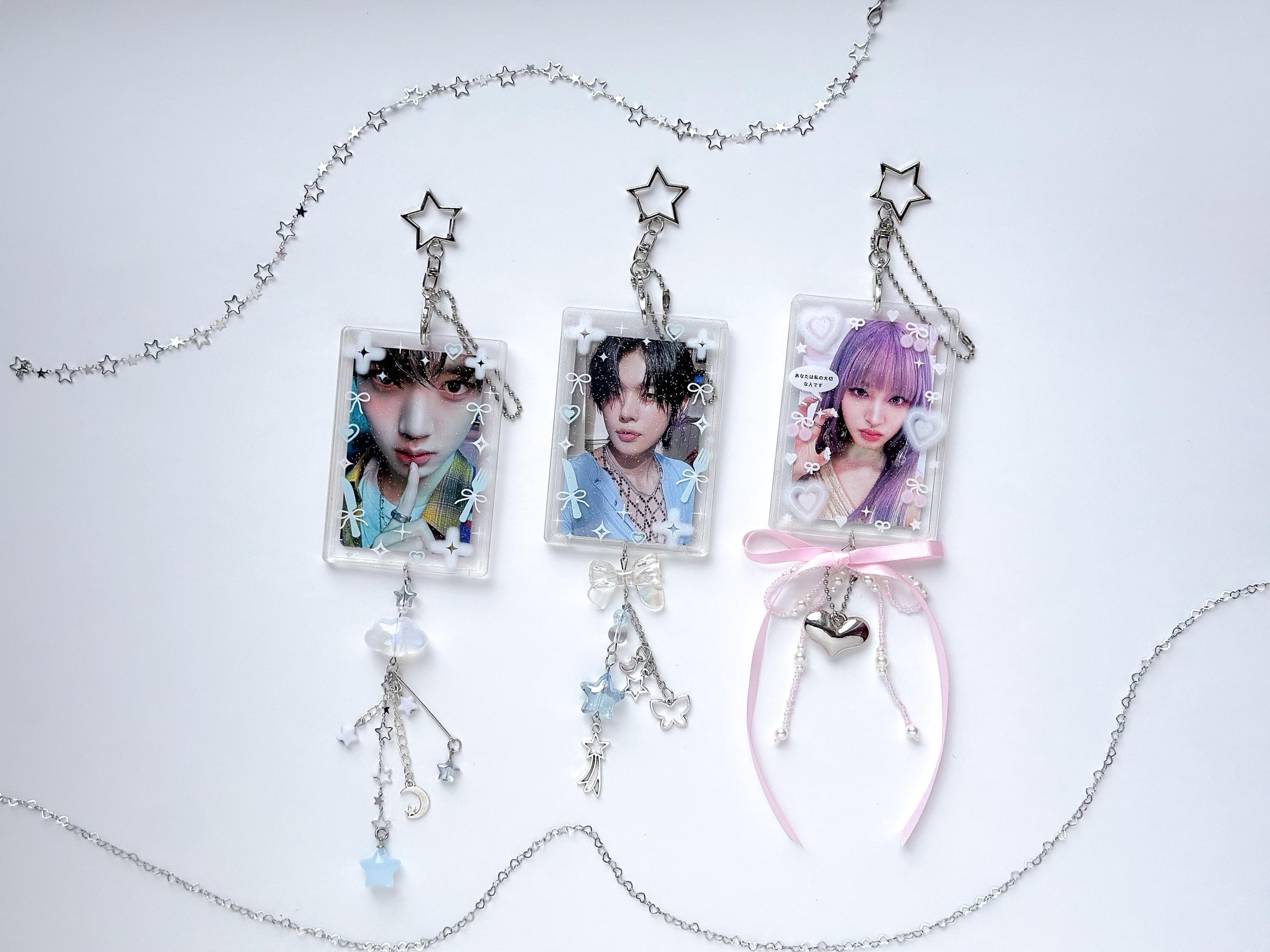 Kpop Photocard Holder Clear with Cute Ribbon Heart Star Keychain + Car Charm Decoration + for Kpop Concert Outfit Acrylic kpop bag charm