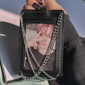 Kpop Photocard Holder with Aesthetic Cool Heart Chain Keychain for Badge ID Card kpop bag charm