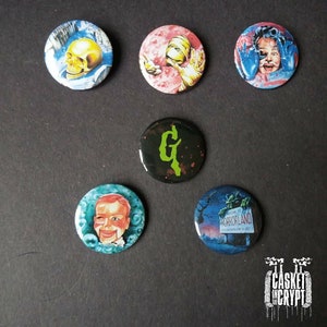 Goosebumps button badge set horror books stories R L Stein