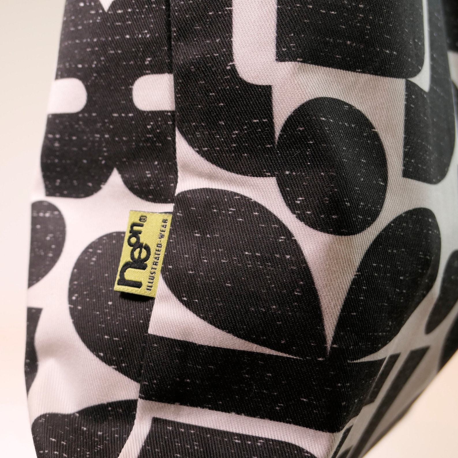 Typo Tote Bag Diseño inspirado en Bauhaus Gift Idea Etsy