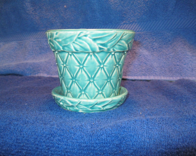 Small Green Mccoy Planter - Etsy