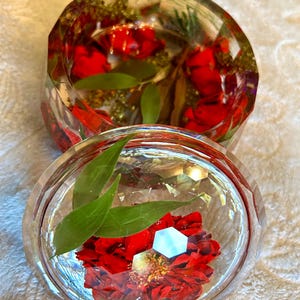 Flower preservation,Jewelry dish,Trinket dish,Wedding bouquet preservation,Resin trinket dish,Bride maid gifts,wedding gifts,Jewelry holder