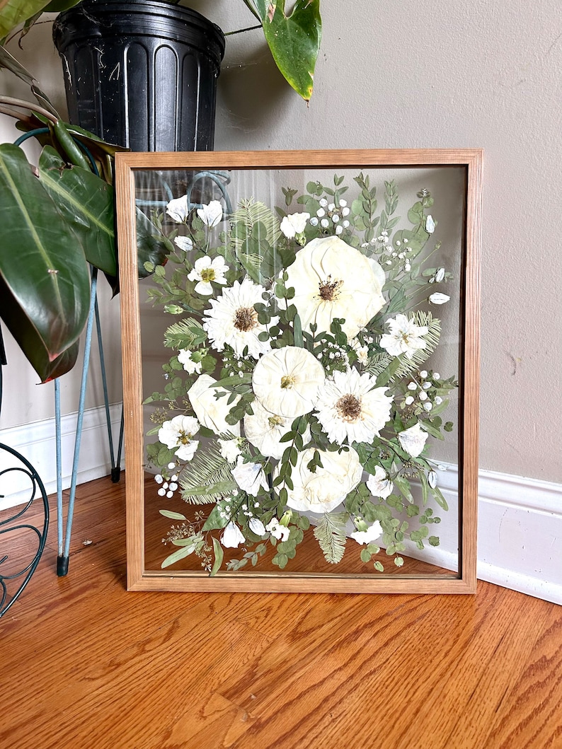 Wedding Bouquet preservation,Pressed wedding flowers,Pressed memorial flower frame,Pressed float flower frame,Bridal boquet pressed flowers