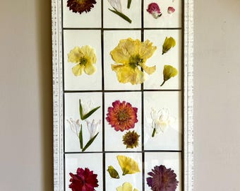 Cornice personalizzata con fiori pressati: conservazione del bouquet da sposa, fiori commemorativi.