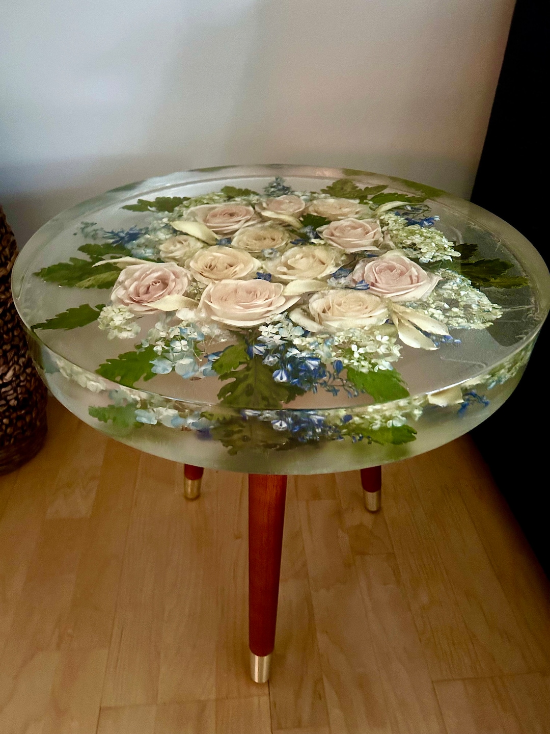 Clear floral setting resin deals