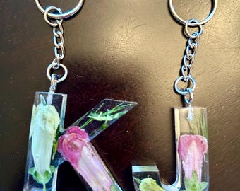Pressed Flower Resin Keychain: custom Wedding Bouquet Keepsake