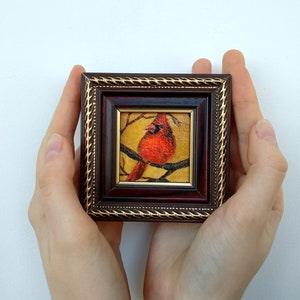 Pájaro cardenal pintura al óleo original Arte de pared en miniatura Pintura pequeña enmarcada 2x2