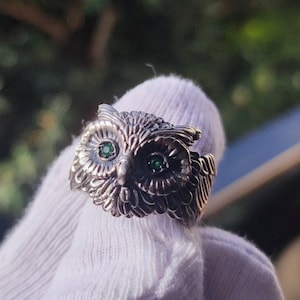 Owl Eyes Ring - Etsy
