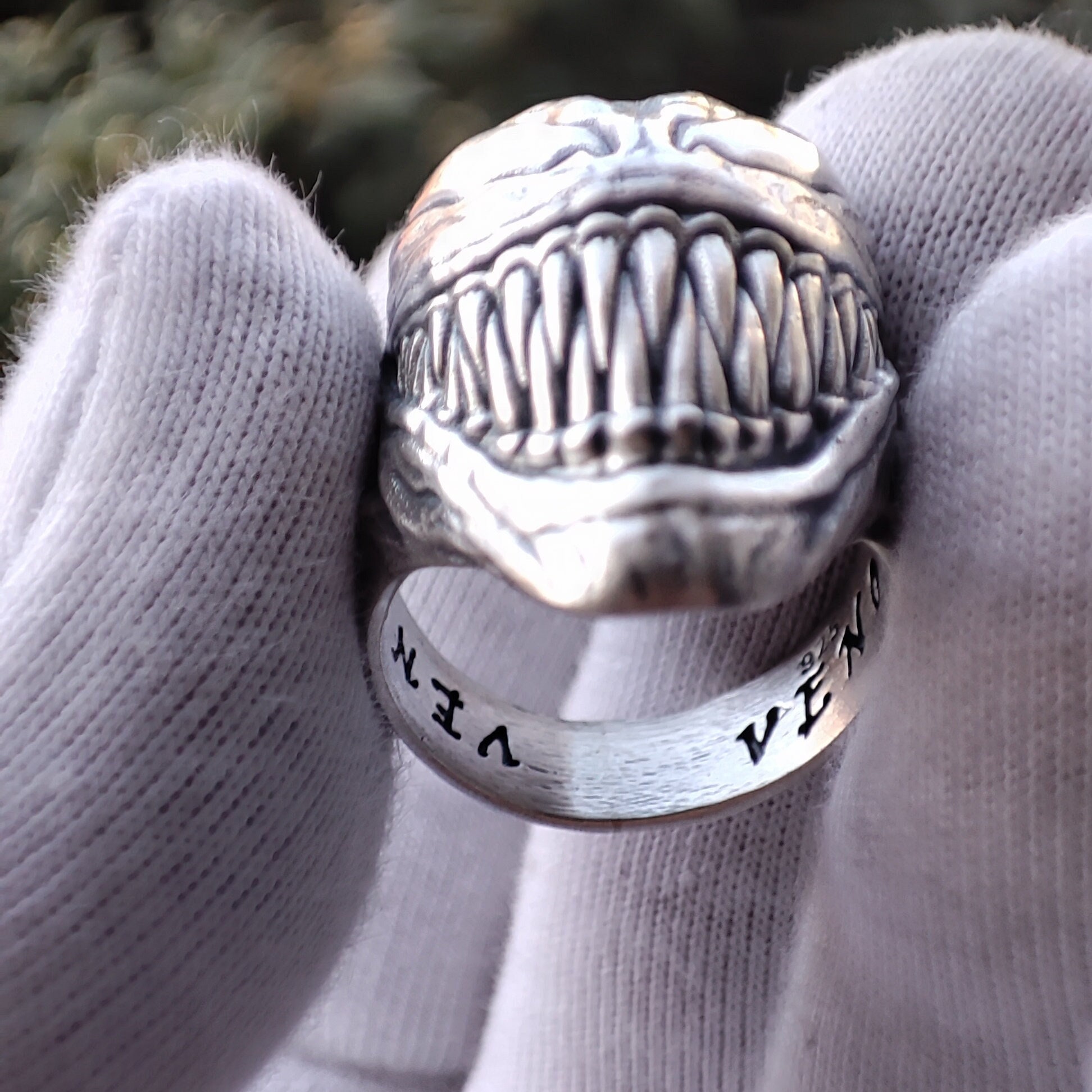 Venom, Venom Ring, Venom Spiderman Ring, Spider men Ring, Spider Jewelry, Inspired venom cosplay jewelry, Boyfriend gift, Gift for him / her