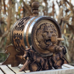 Carved Oak Whiskey Barrel: 5 liter leeuwontwerp, gedistilleerde dranken (veroudering)