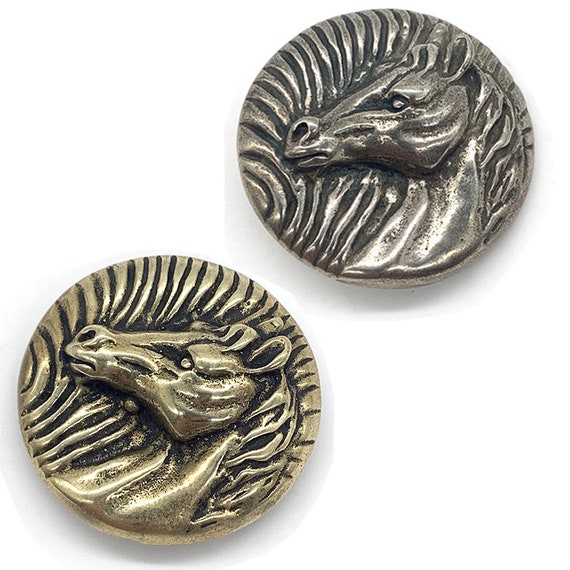 Brass conchos top
