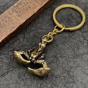 Brass Scorpion Pendant Key Chain Accessories for Men Women Antique Keychain Accessories Jewelry Gift