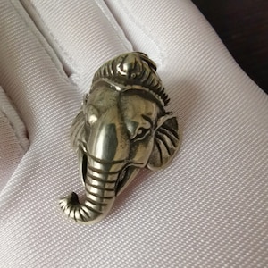 Brass Conchos Screw Back Leather Craft Stud Elephant Concho Leatherwork 2pcs for Your Shoes, Hat, Choker, Wallet, Saddles, Bags, Belts
