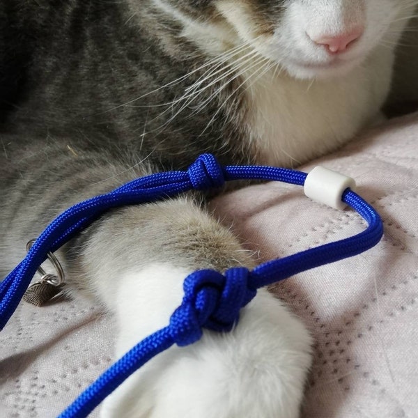 Collier noeud d'éternité en paracorde et ceramique EM anti-tique pour chat ou petit chien