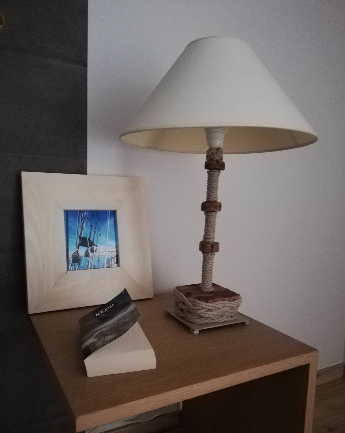 Pied de Lampe Noeuds Marins et Flotteurs Anciens en Chanvre Naturel