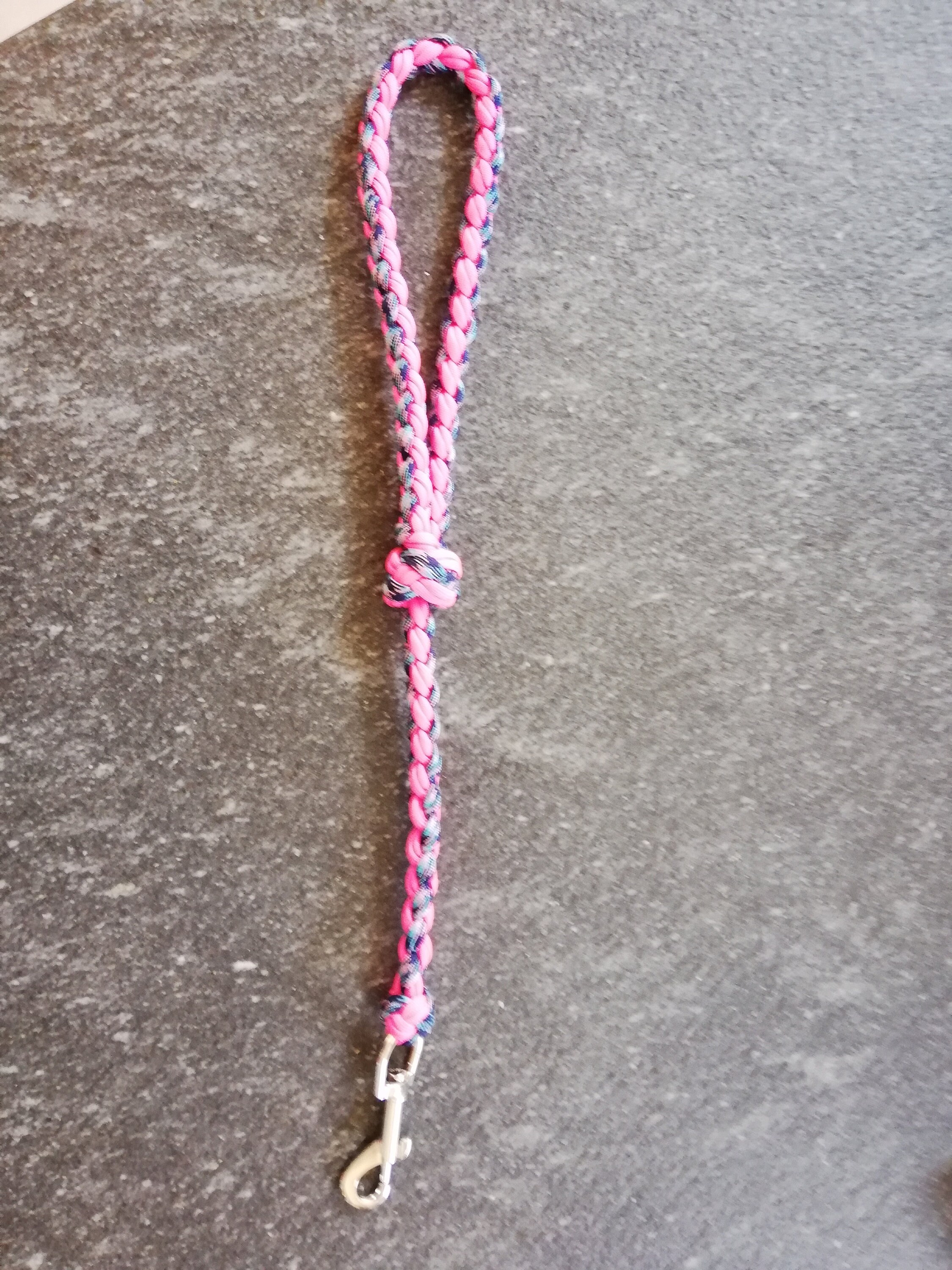Laisse Courte en Paracorde Pour Grand Chien Fait Main