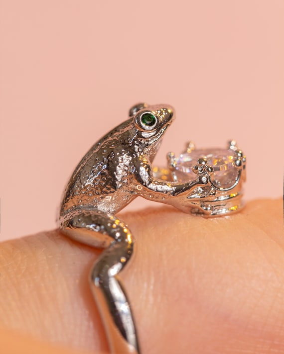 Adjustable Silver Frog Ring, Frog Prince Jewelry, Animal Design
