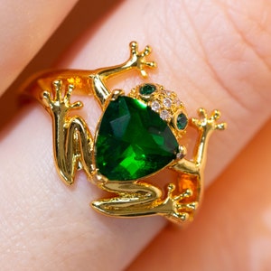 Emerald Ring, Silver Plated Frog Ring, Cute Toad Animal Jewelry, Triangle Cut Green CZ Ring, Sparkly and Adjustable, Unique, and Fun Jewelry Gold
