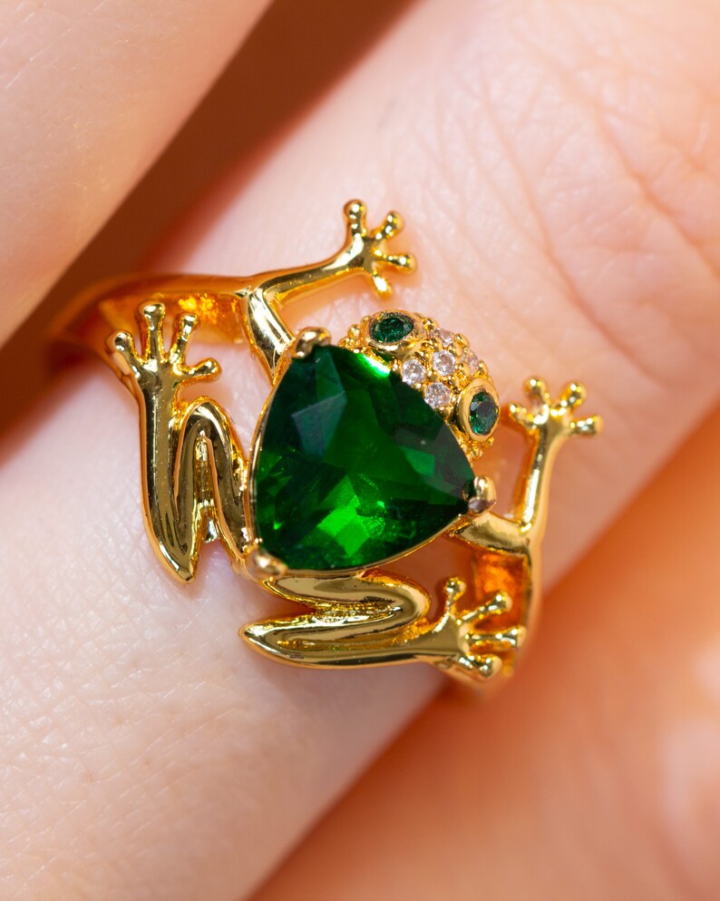 Emerald Ring, Silver Plated Frog Ring, Cute Toad Animal Jewelry, Triangle Cut Green CZ Ring, Sparkly and Adjustable, Unique, and Fun Jewelry Gold