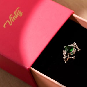 Emerald Ring, Silver Plated Frog Ring, Cute Toad Animal Jewelry, Triangle Cut Green CZ Ring, Sparkly and Adjustable, Unique, and Fun Jewelry image 4