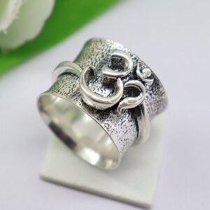 christmas giftSpinner Ring,925 Sterling Silver ring,Anxiety Ring,Hammered Ring, Spinning Ring, Designer Ring, Handmade Jewelry, Gift For her
