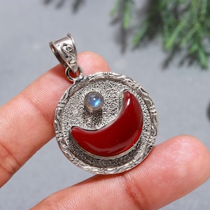 Labradorite Red Crystal Witch Moon Necklace, Boho Necklace, Celestial Jewelry, Gemstone Pendant, Crescent Necklace, Crescent Moon Lover gift