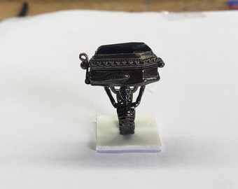 Black Onyx Coffin Locket Ring, Skeleton Coffin Ring, Snake Ring, Compartment Locket Box Ring, Handmade Locket Ring, Boho Gift for Her,