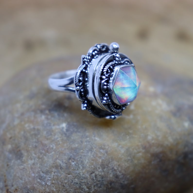 Poison Ring, 925 Sterling Silver Plated, Aurora Opal Poison Ring, Opal Box Ring, Oxidized Ring, Love Ring, Handmade Jewelry, Gift For Her image 3