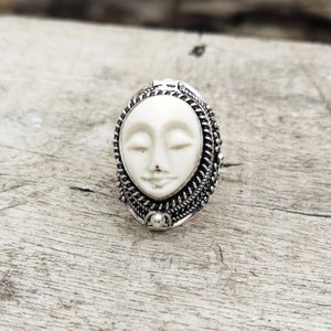 Handgemachter Mondstein-Ring: 925 Sterling Silber