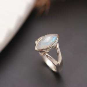 Regenbogen Mondstein Ring: Sterling Silber Alternative Verlobung