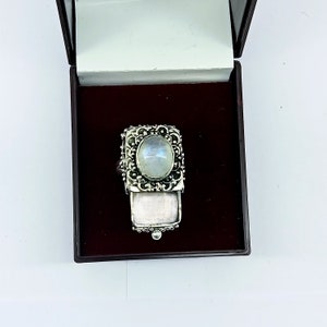 Natural Moonstone Gemstone Secret Compartment Ring, Handmade Locket Ring, 925 Sterling Silver Pill Ring.