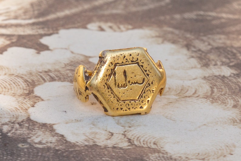 Zeldzame antieke Seltsjoekse 'Selçuklu' periode gouden islamitische ring middeleeuwse ring zegelring 11e 13e eeuw na Christus afbeelding 2