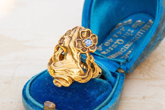 Antique Gold Art Nouveau Figural Ring Dutch Early… - image 4