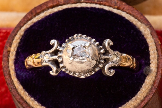 Baroque ring best sale