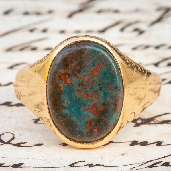 Rare Antique Victorian Chinese 19th Century Bloodstone Signet Ring Hong Kong Gold Ring 14K Dutch English Hallmarks Georgian