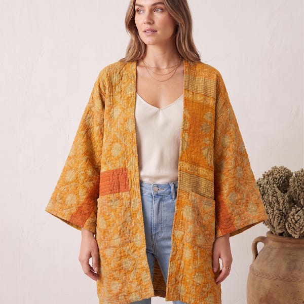 Handgenähte Kantha-Kimono-Jacke, wendbarer Vintage-Sari-Mantel, Boho-Baumwollkimono, handgefertigter Boho-Mantel