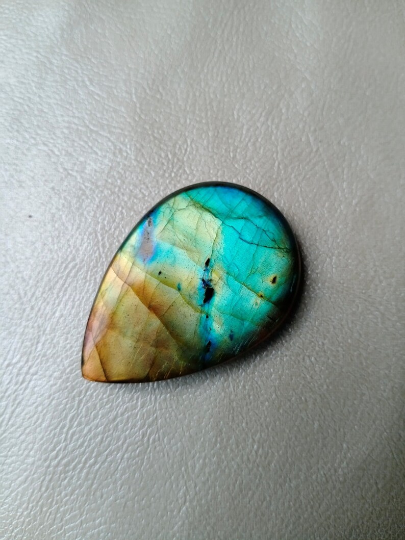 Likable Rare Multi Flashy Fire Labradorite Cabochon Pendant Jewelry Making Stone Labradorite Stone 44X30X6 mm 75 Crt Labradorite Gemstone
