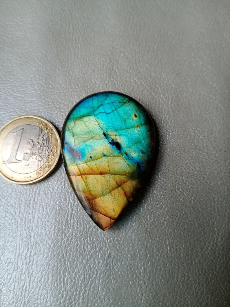 Likable Rare Multi Flashy Fire Labradorite Cabochon Pendant Jewelry Making Stone Labradorite Stone 44X30X6 mm 75 Crt Labradorite Gemstone