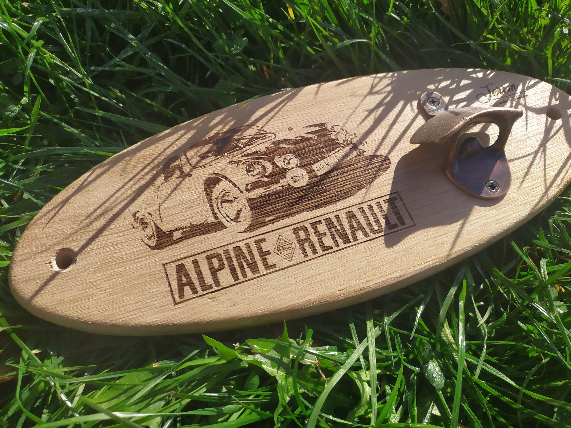 Décapsuleur Mural Alpine Renault