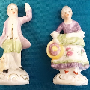 Vintage Made In Japan Figuras realistas de hombre y mujer diminutas que miden solo 3 1/2 &quot;de alto