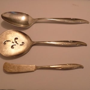 Community 3-Piece &quot;Silver Flower&quot; Silver Plated Serving Set- Butter Knife, Tomato Server, Casserole Spoon - Made in USA - 1960s Vintage