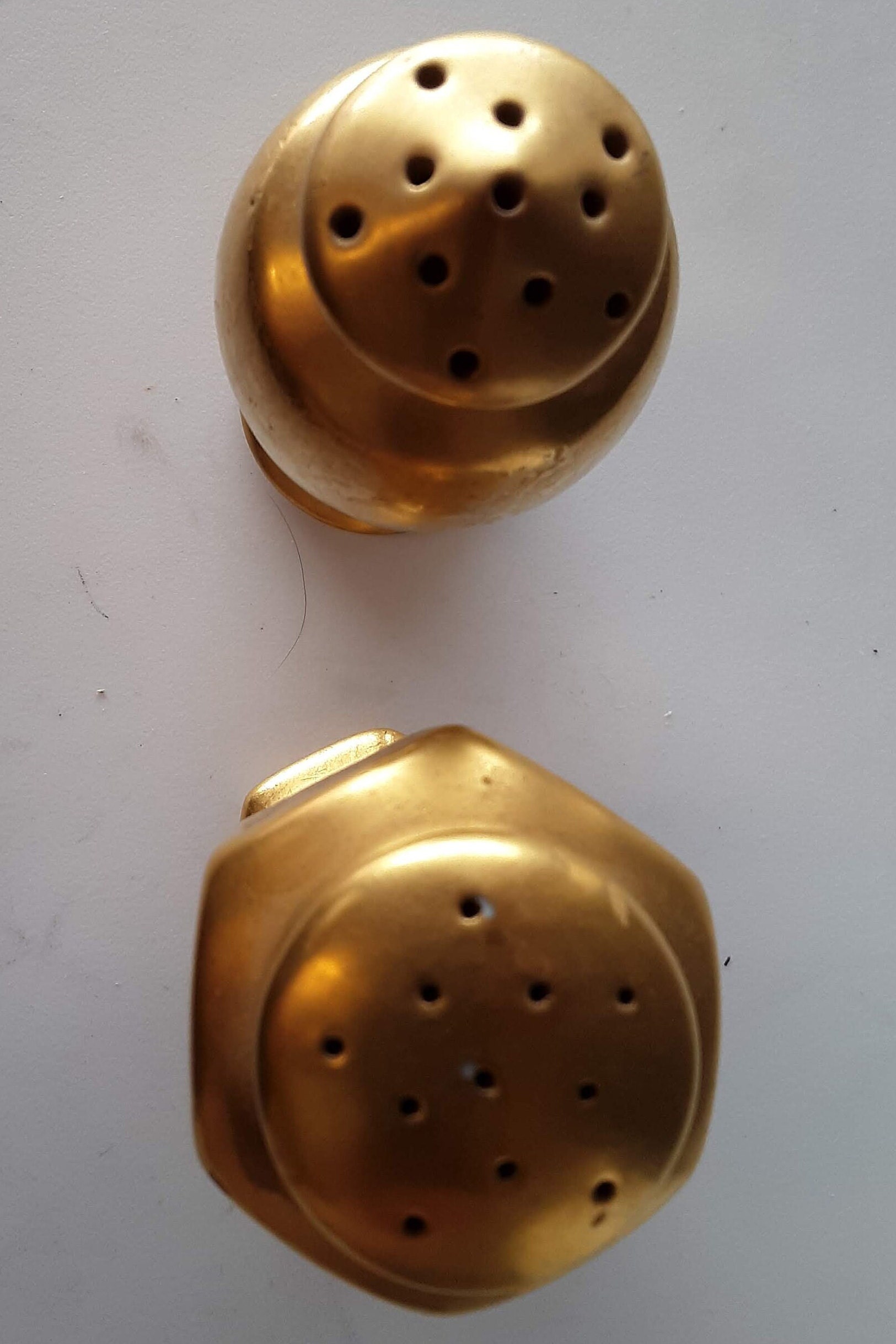 24K Gold Pickard Salt Shaker and Coordinating Pepper Shaker Etsy