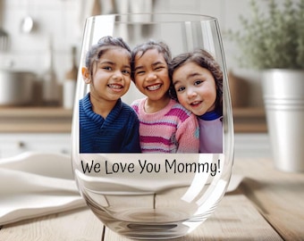 Personalized Wine Glass with Picture - Photo Gift for Mom